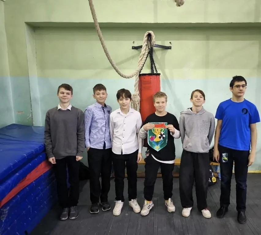 📣 Пионеро-Волейбольный Турнир! 🏐😊  20 февраля в нашей школе прошел Пионеро-Волейбольный турнир, посв