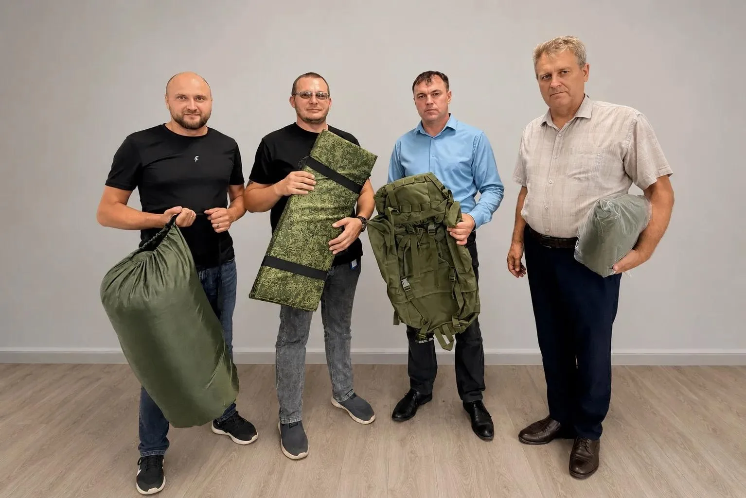 На днях ряды бойцов-энергетиков в зоне СВО пополнит водитель Бузулукского РЭС Западного...