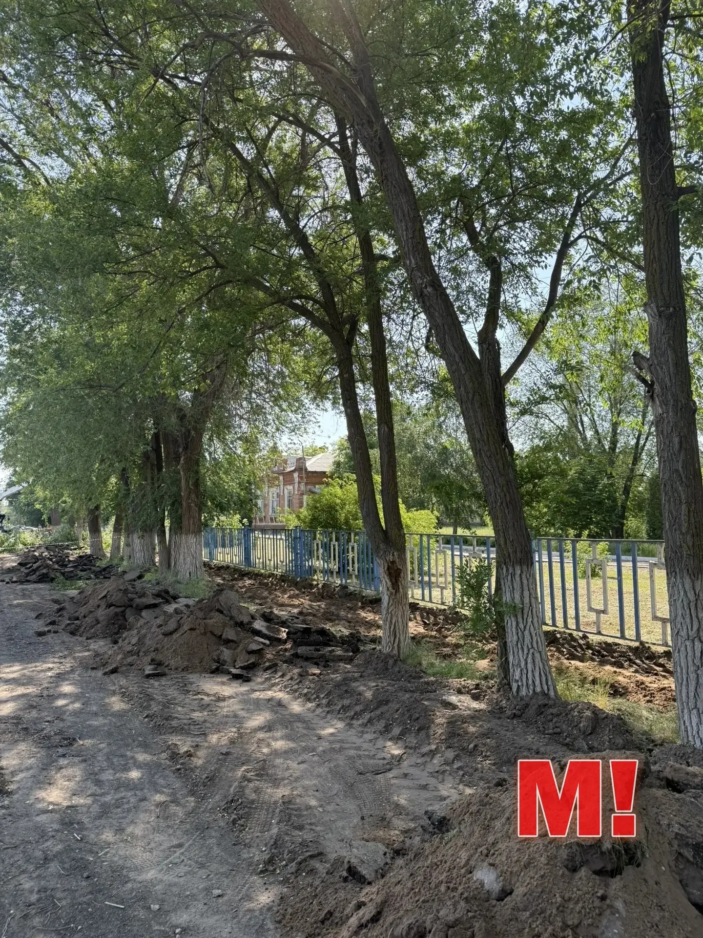 В городе Марксе ведётся ремонт тротуаров   На данный момент работы предусмотрены  на участках: ✅ пр.