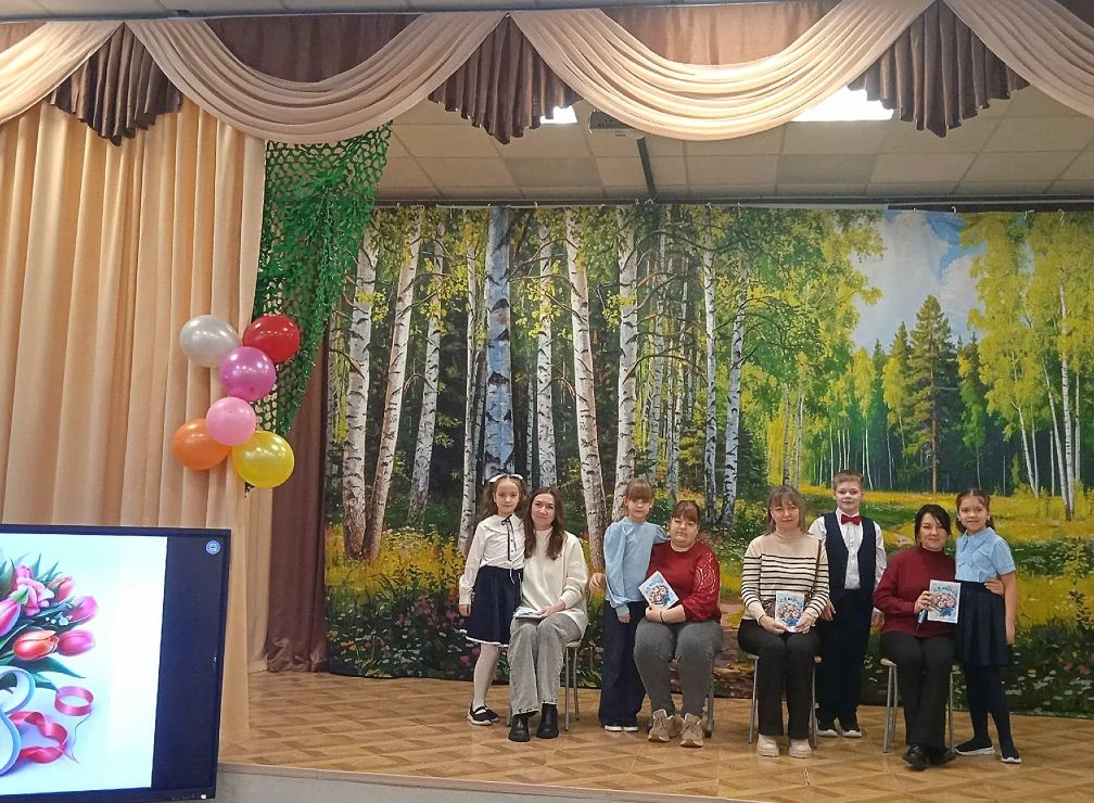 КЛАССНАЯ ВСТРЕЧА С КЛАССНЫМИ МАМАМИ  💫Впреддверии самого прекрасного праздника весны- 8 марта в Перв