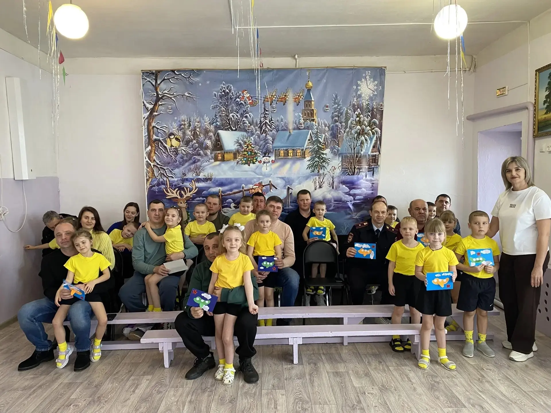 В нашем детском саду прошли праздники, посвященные  23 ФЕВРАЛЯ- Дню  ЗАЩИТНИКА ОТЕЧЕСТВ...