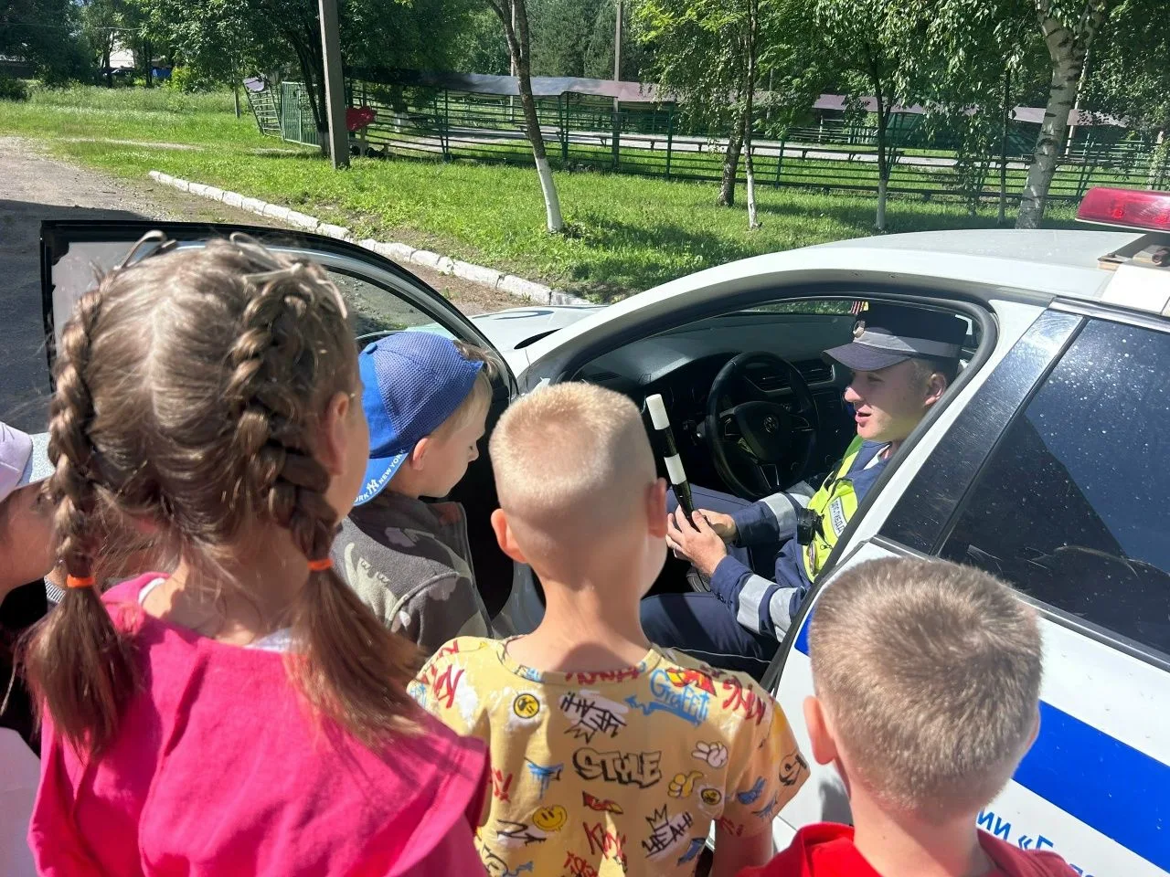 Госавтоинспекция в гостях у ребят🚔