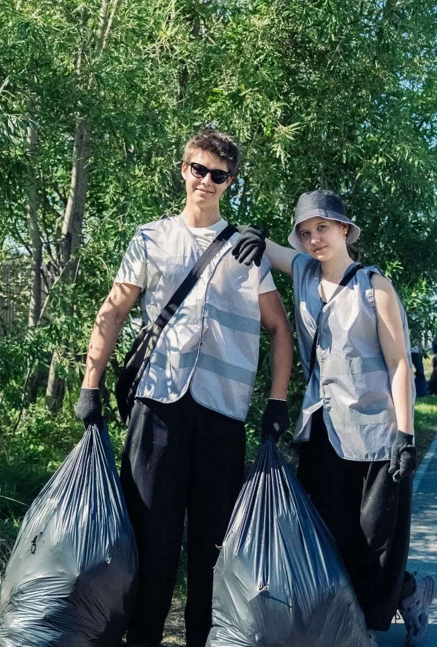 Стартовала третья смена трудовых отрядов ! 🚀

За первую неделю ребята собрали 132 мешка мусора! Юны