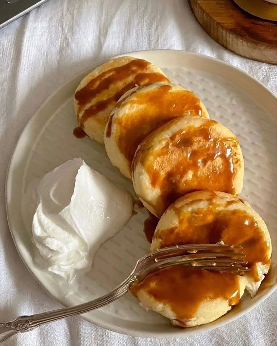 СЫРНИКИ С БАНАНОМ БЕЗ МУКИ, САХАРА И МАСЛА