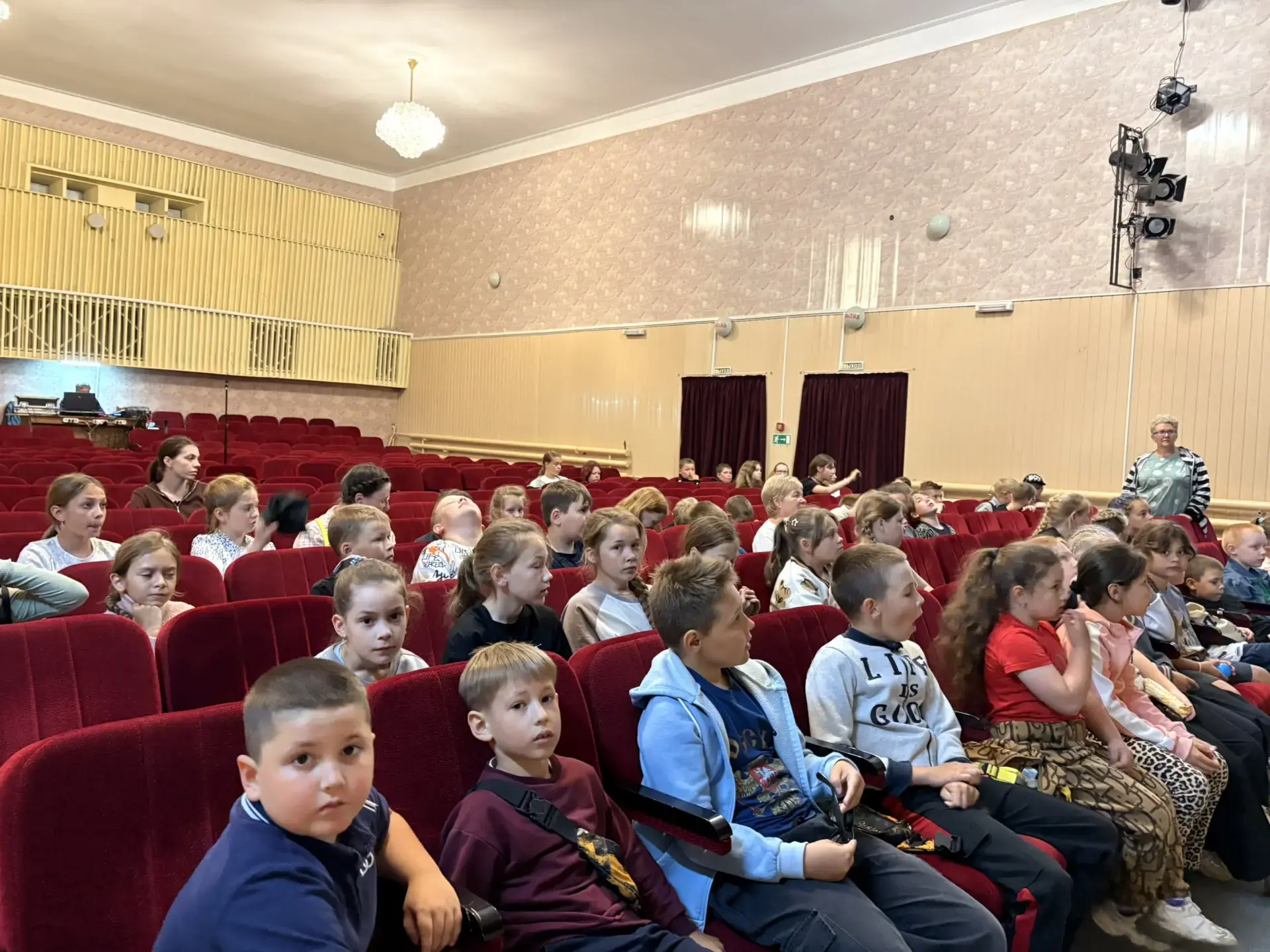 📅17 июня 2026 года в зрительном зале Каменского ДК в рамках работы Клуба любителей кино состоялся п