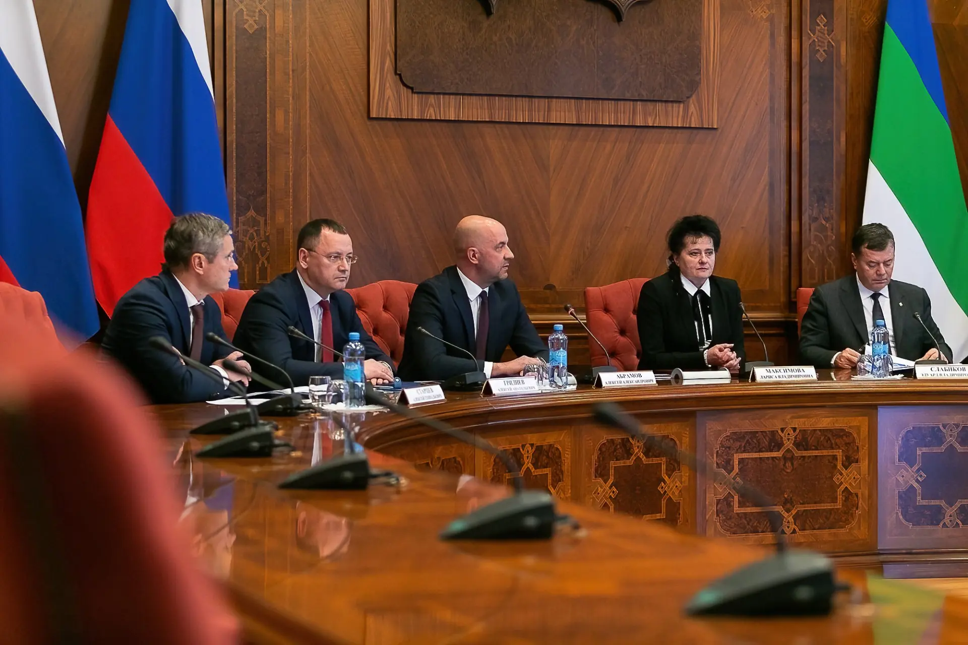 Правительство Коми и страховая компания «СОГАЗ» заключили соглашение о сотрудничестве.  Документ под