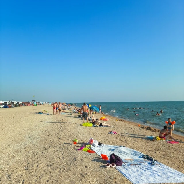 #ДОЛЖАНСКАЯ  Азовское море, станица Должанская!    Наш дом двухкомнатный с большой кухней, гардеробн