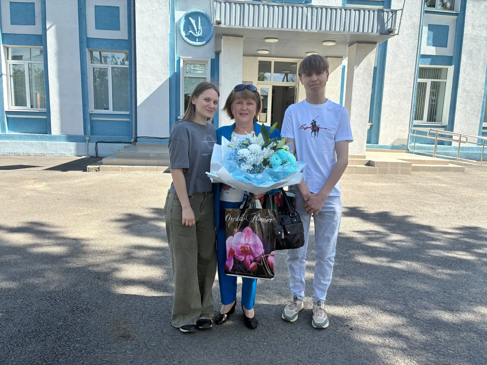 «Ну что, проказники, как вы там?»: Легенда школы № 14 — Раиса Николаевна Аврамова — снова в родных с