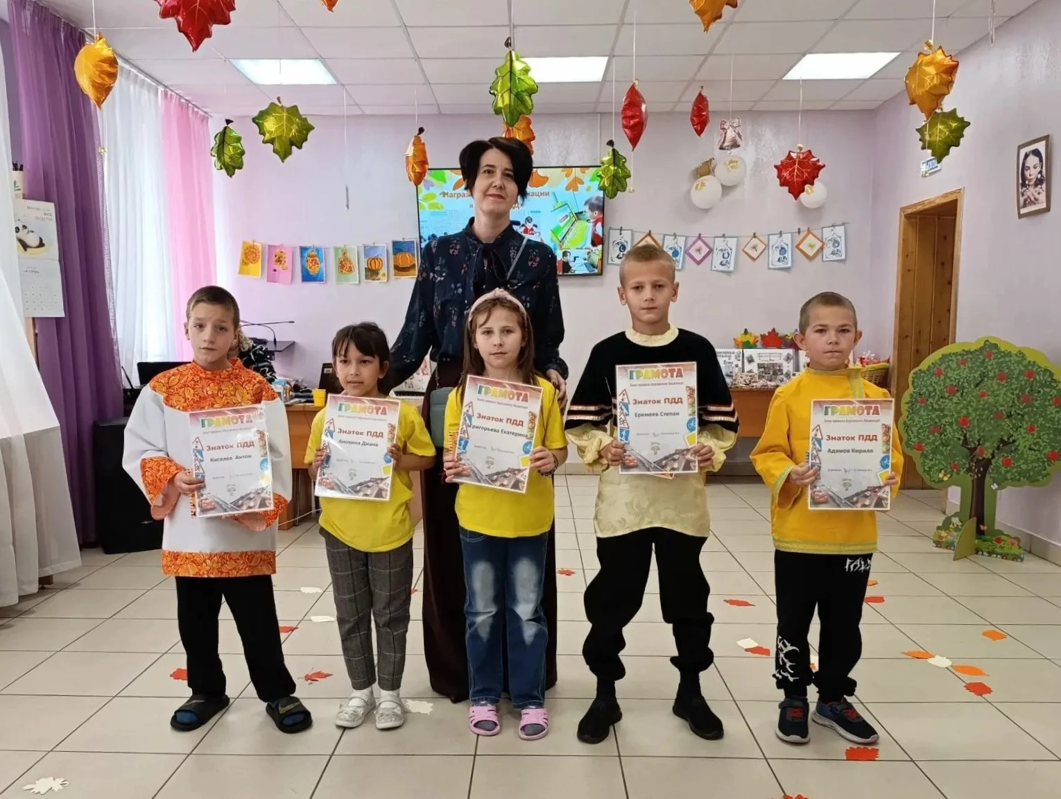Яркий финальный концерт в честь закрытия 12 заезда.
