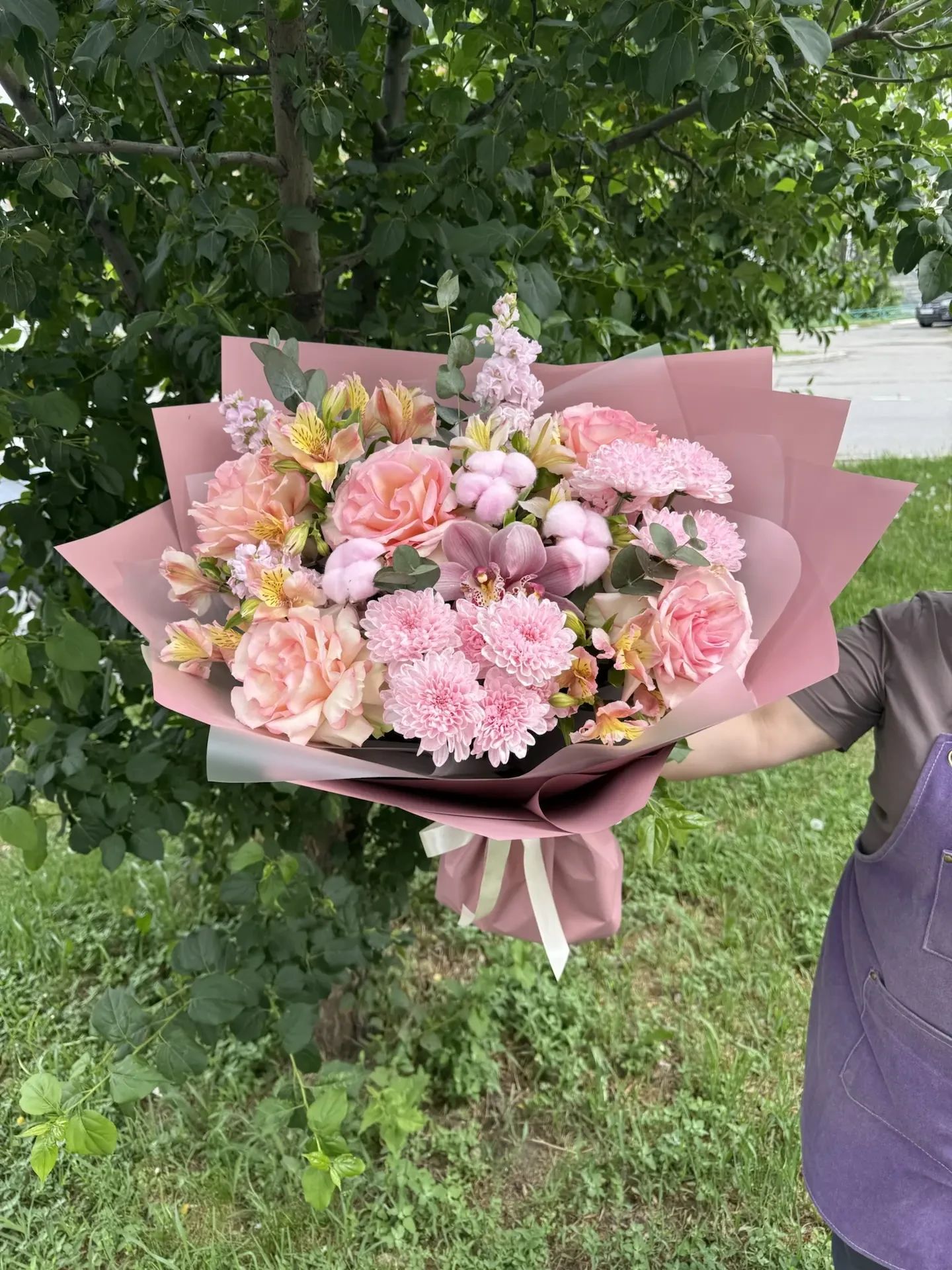 Прекрасные цветы по поводу и без!
Сделать заказ можно так:
📝 в сообщения сообщества -https://vk.com