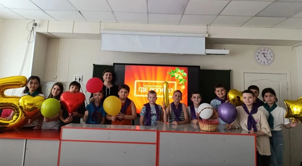 11 июня в рамках проекта "Умные каникулы" ребята приняли участие в интеллектуальном треке "Где логик