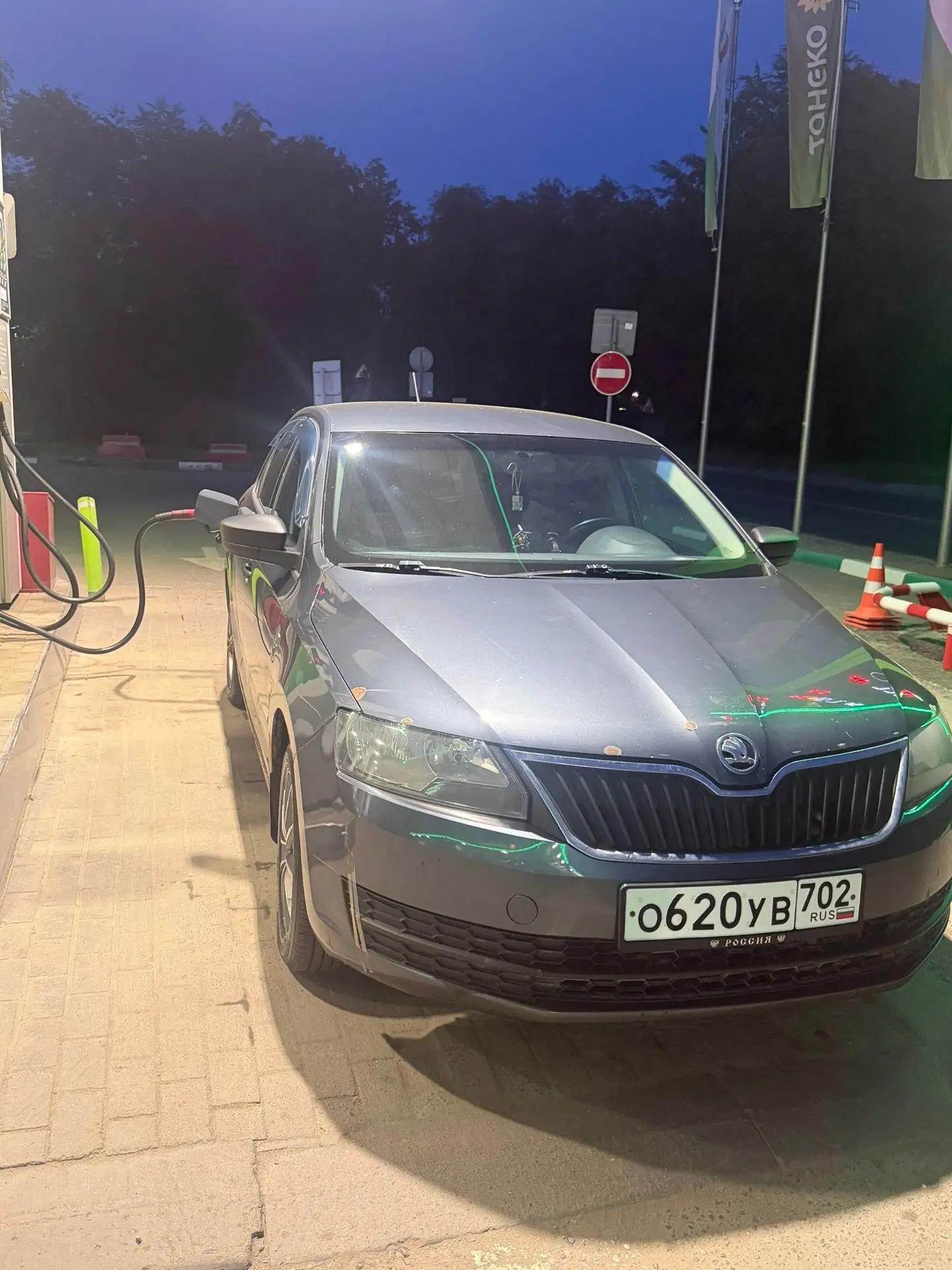 Skoda Rapid 2014 (2 хозяин)
Цена: 410.000 (торг) 

Осмотр: Самара

Мотор коробка ходовые идеальный. 