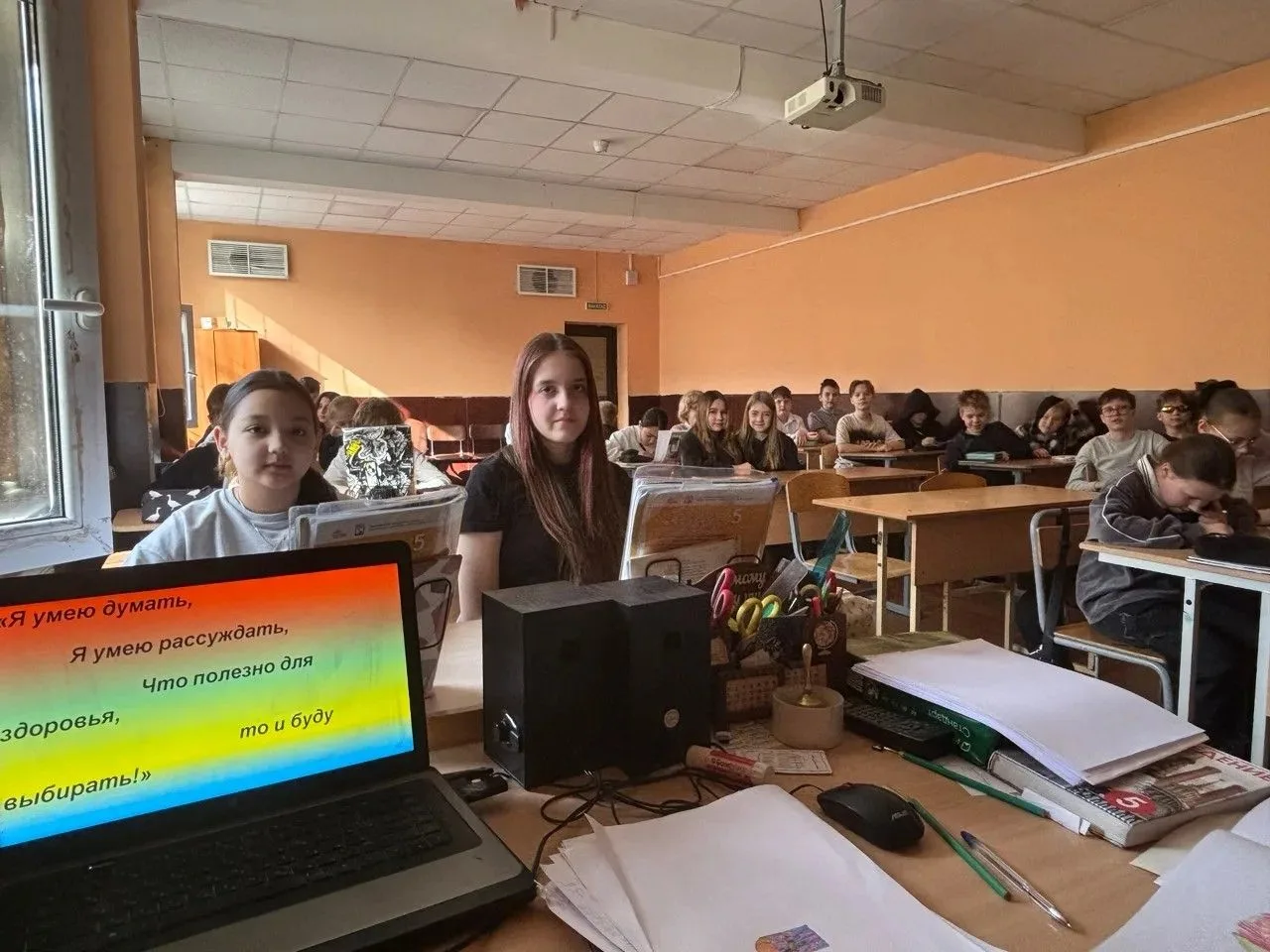 В школе продолжаются антинаркотические мероприятия. С обучающимися 5-6 классов была проведена виктор