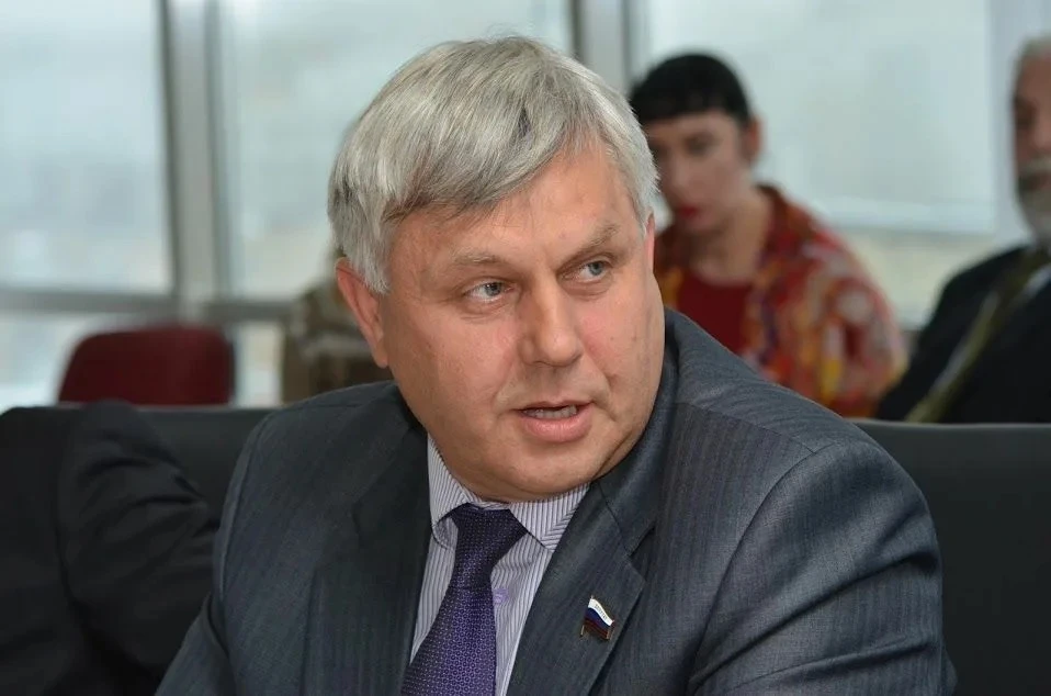 Бывшему депутату, директору домоуправляющей компании Сормовского района Николаю Шумилкову сменили ме