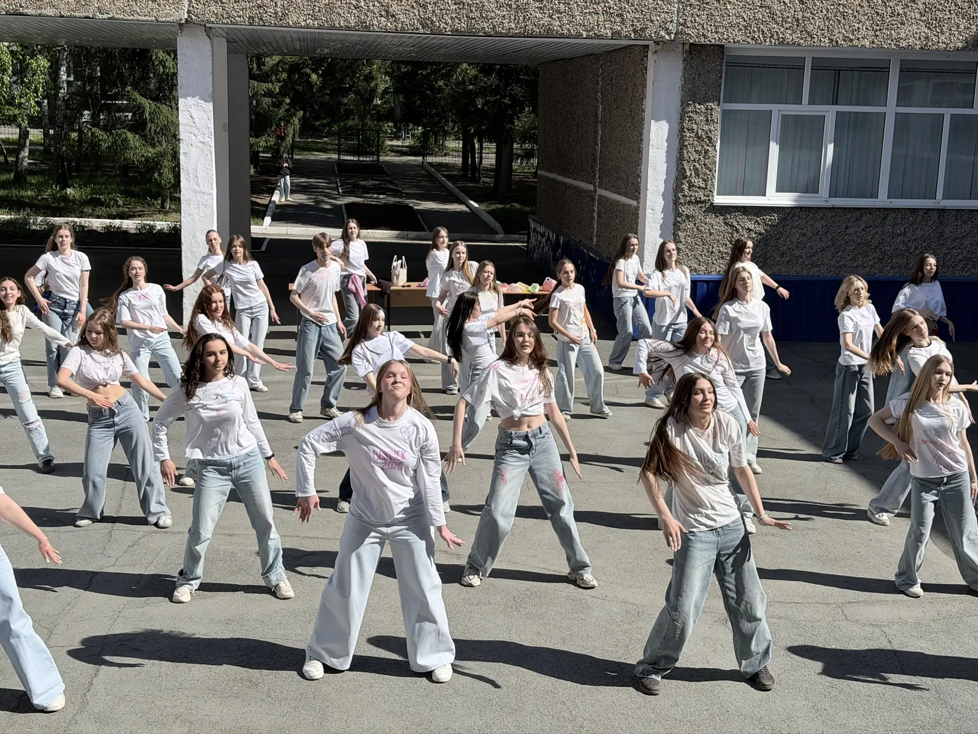 💃🎨 Выпуск-2026: зажгли так, что лицей запомнит навсегда!  Сегодня в нашем лицее случилось настоящее 