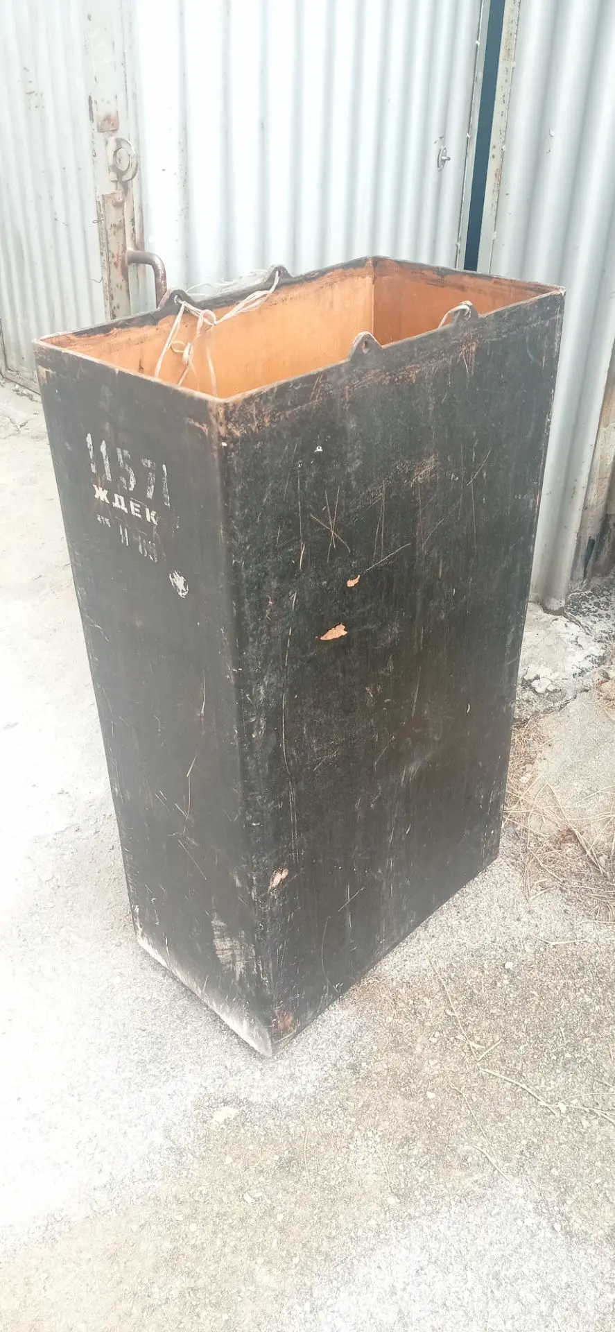 Продам две ёмкости из текстолита