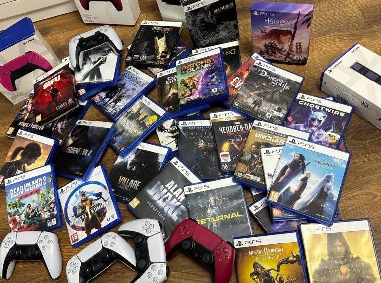 Ушла эпоха. PlayStation сообщила, что с января 2028 года прекращает производство физиче...