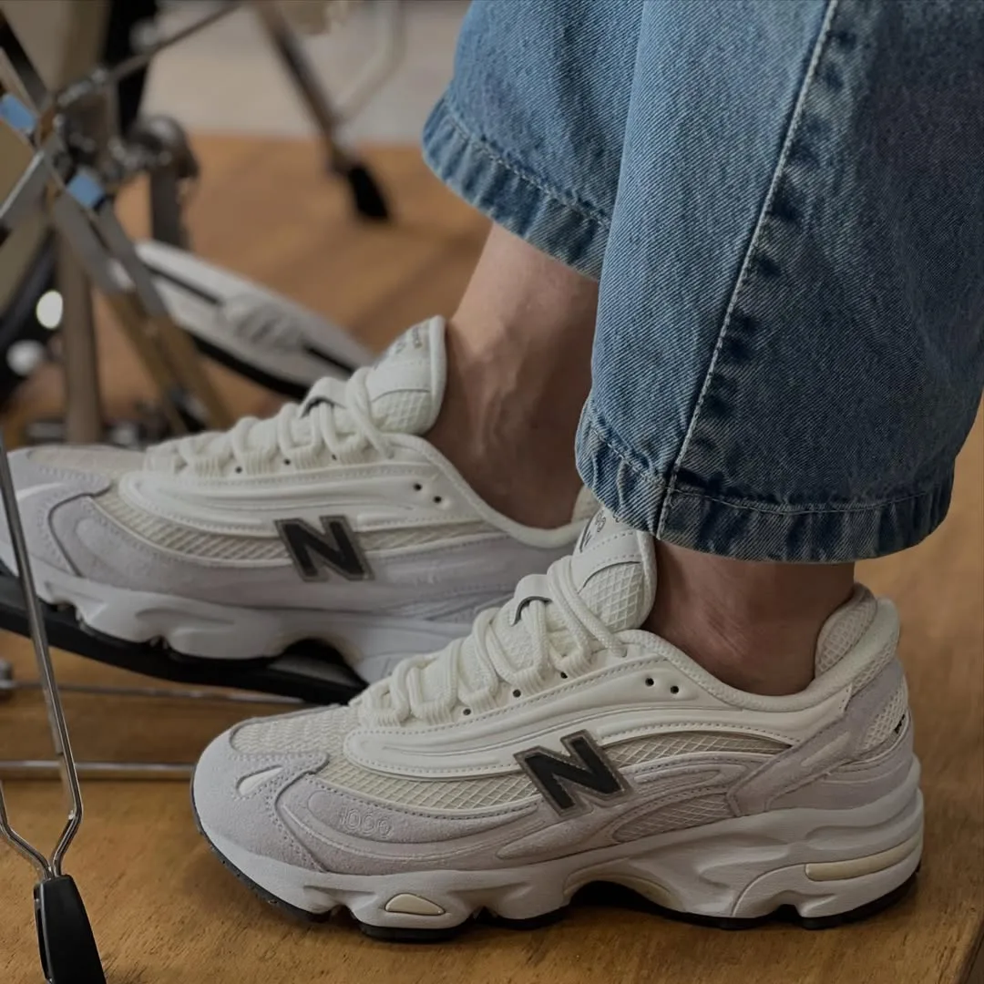 РЕБЯТА, СРОЧНО! 🔥New Balance  1000, размеры закончатся быстро🔥