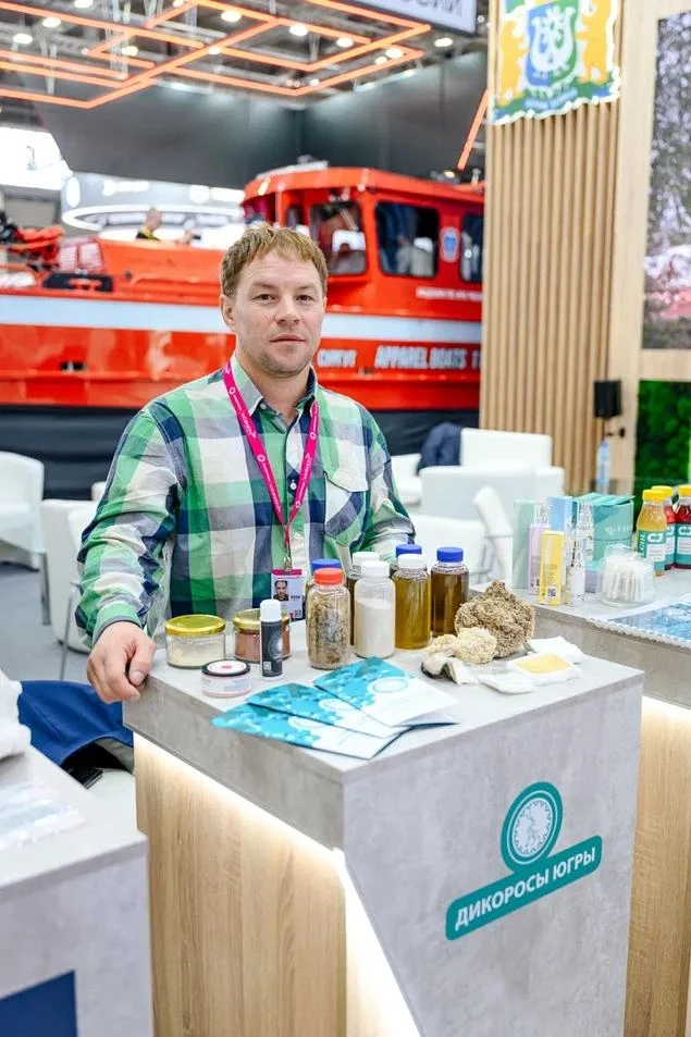 🌡Инновация из Югры: на ИННОПРОМ-2026 представили перевязочную губку нового поколения!