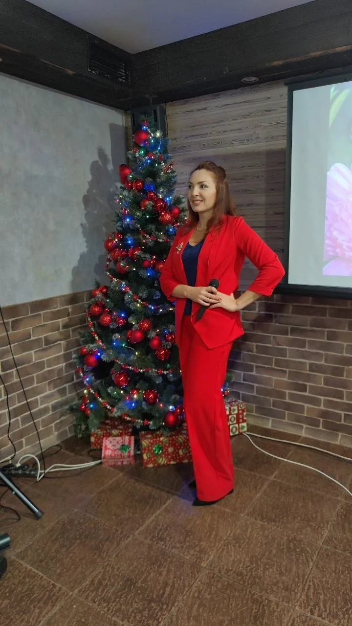 Всем привет! ☺
Я Жанна Шевченко🤗
ведущая мероприятий🎤🤩

С удовольствием помогу вам сделать ваше с