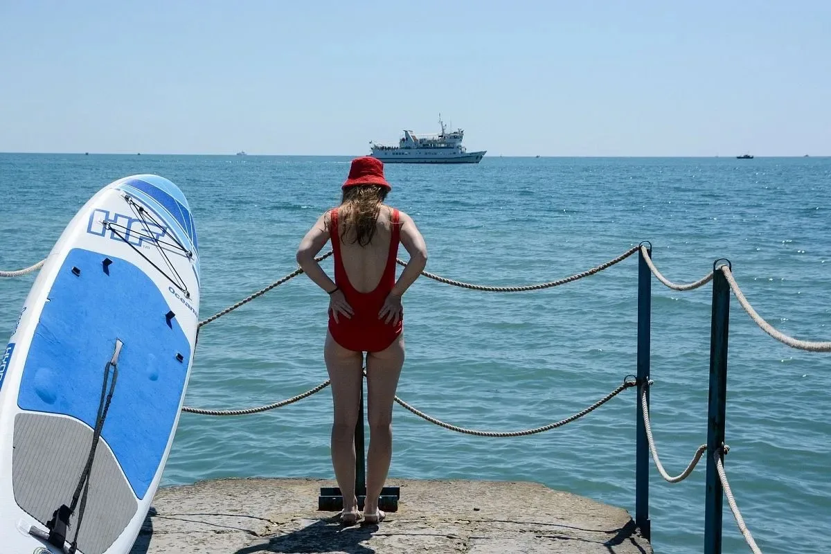 🌊 Море на Кубани остается теплым: где вода прогрелась сильнее всего.