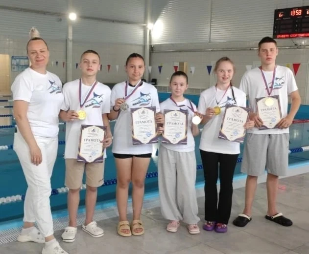 🏆 В Нальчике прошел Открытый республиканский турнир по плаванию среди спортсменов с ог...