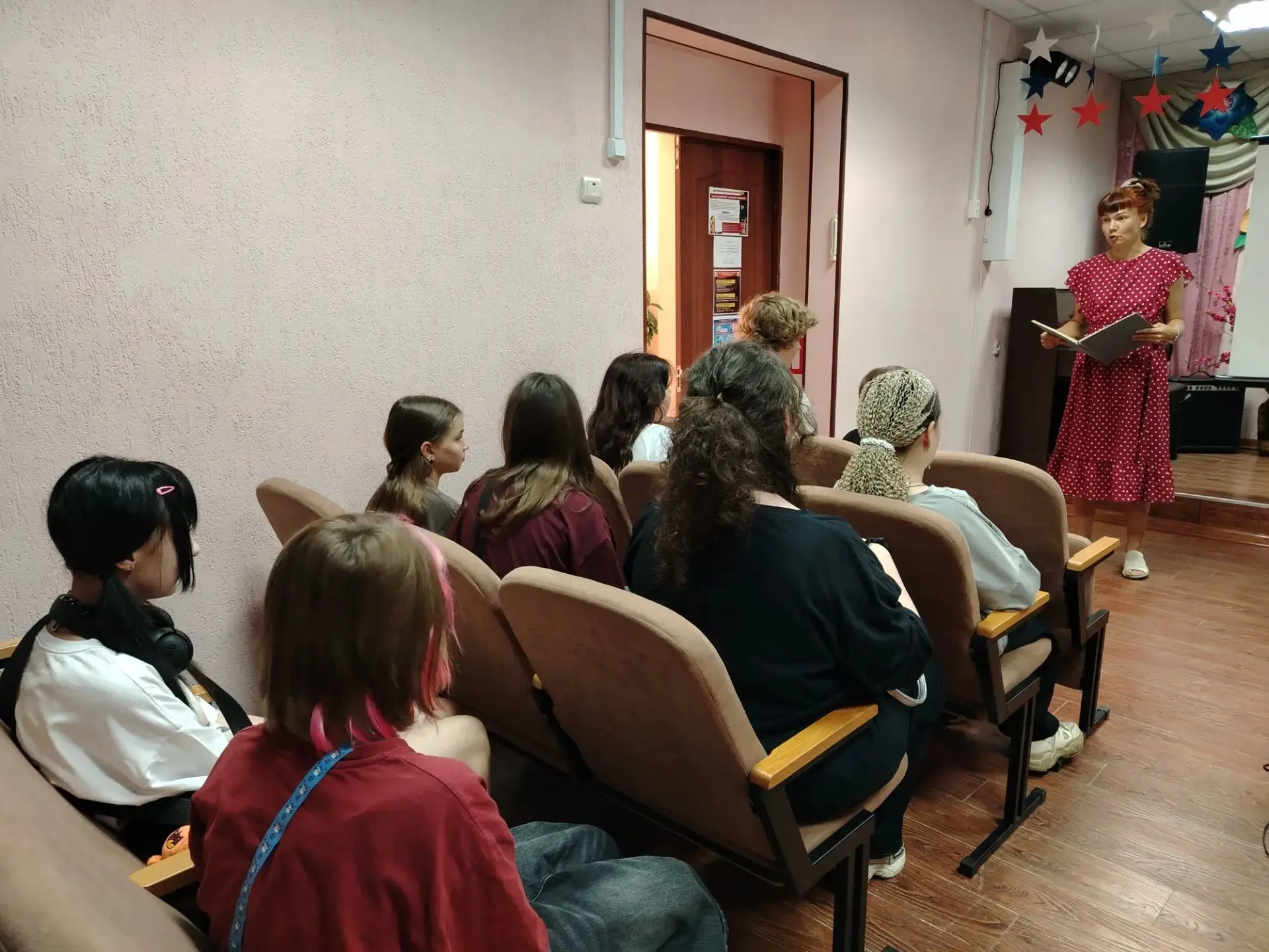 🕯 «Тот самый первый день войны…»

В преддверии скорбной даты в нашей Детской школе искусств прошел 