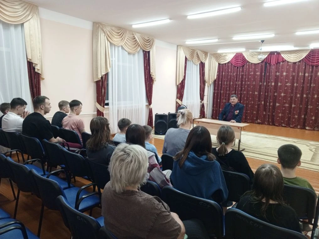 В рамках празднования Дня Защитника Отечества,провели просветительскую беседу с участие...