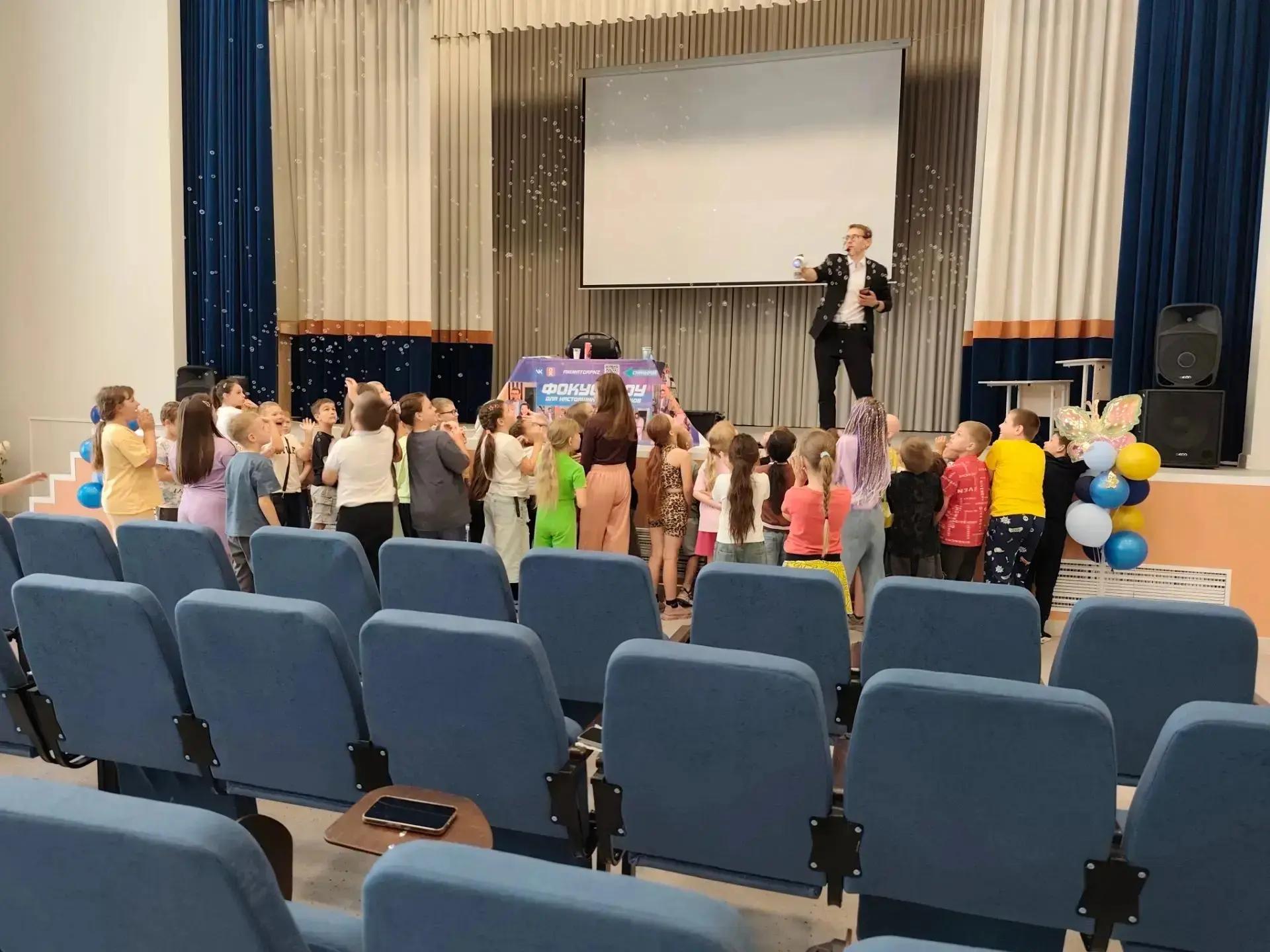 ✨ Ещё один незабываемый день в нашем пришкольном лагере "Победа"🎗️!

Сегодняшний день мы посвятили 