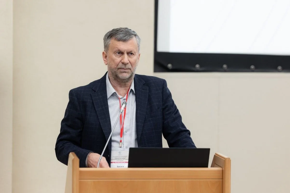 🧠 В Центре Алмазова обсудили совершенствование подходов к организации помощи пациентам в сфере лечен