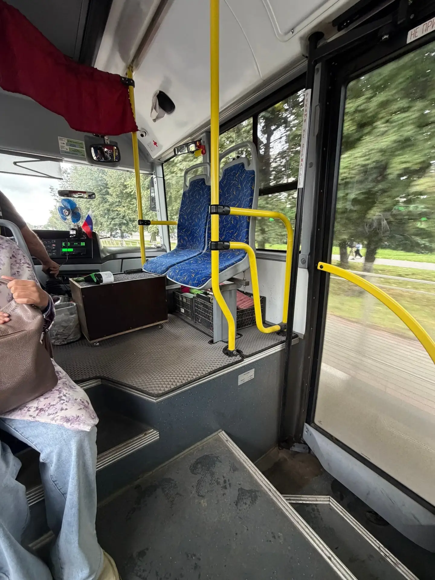 🚌 Орловчане пожаловались на странную переделку сидений в маршрутке №115

Жители обратили внимание, 