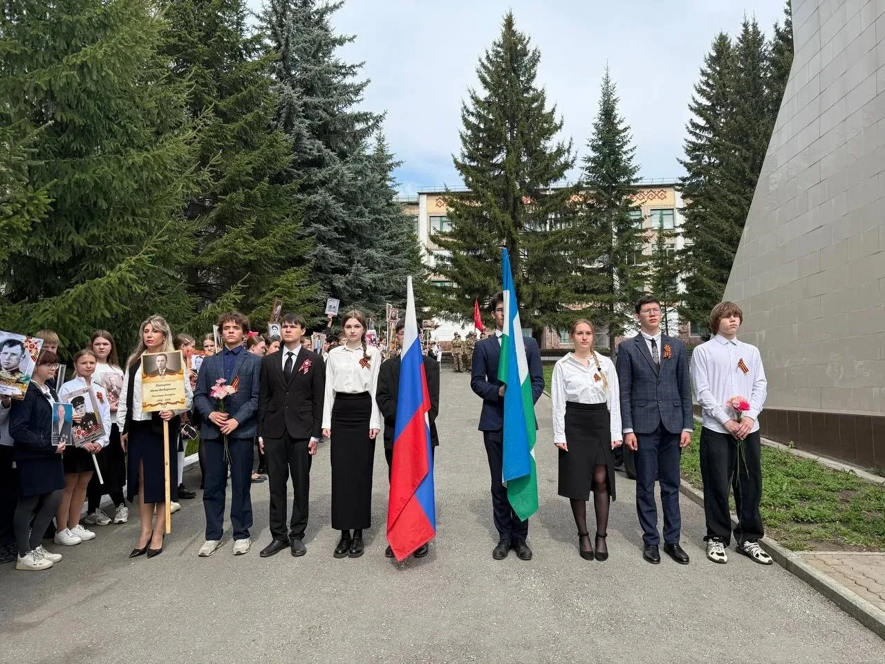 🛎️В преддверии великого праздника - Дня Победы МОБУ Гимназия №14 г. Белорецк приняла участие в компл
