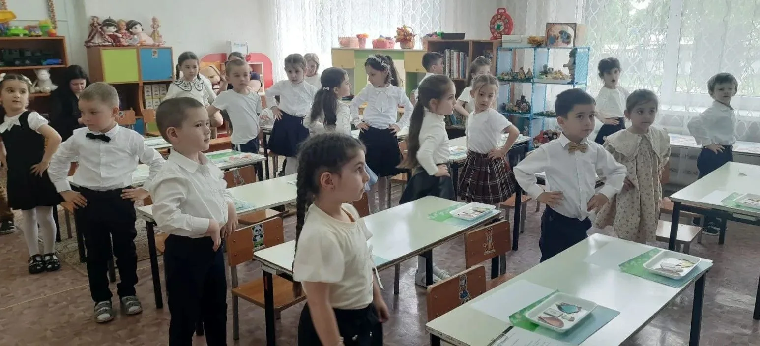 В старшей группе №6 «Пчелка» нашего детского сада прошло итоговое занятие для воспитате...