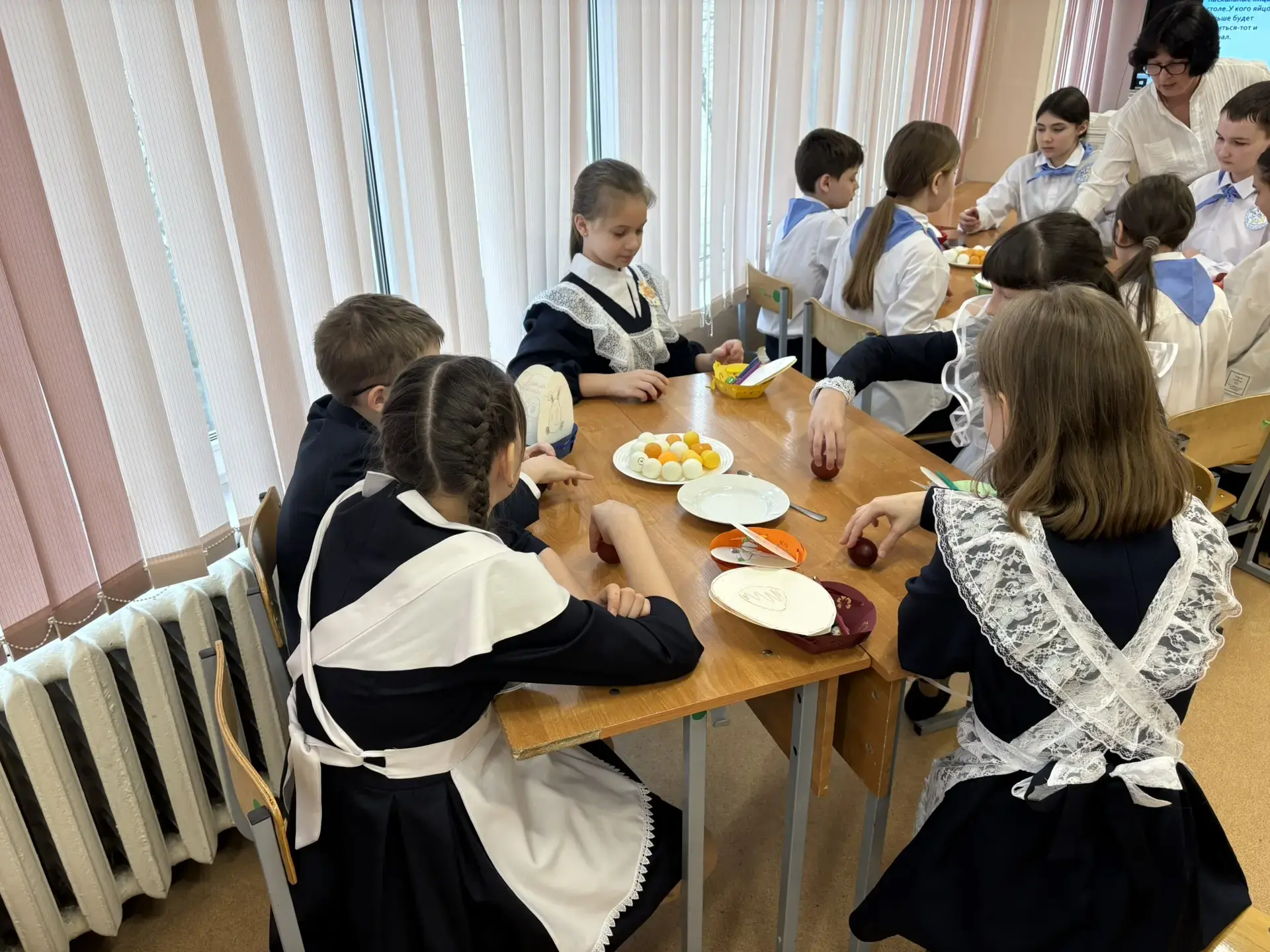 Фестивальный венок Дружбы. Пасха.  Сегодня ребята 5А класса приняли участие в региональном Фестивале