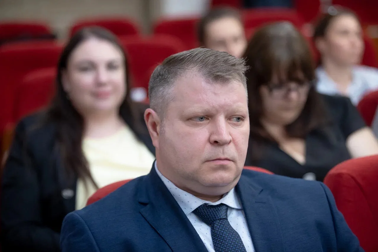Провели заседание попечительского совета Государственного фонда «Защитники Отечества», на котором по