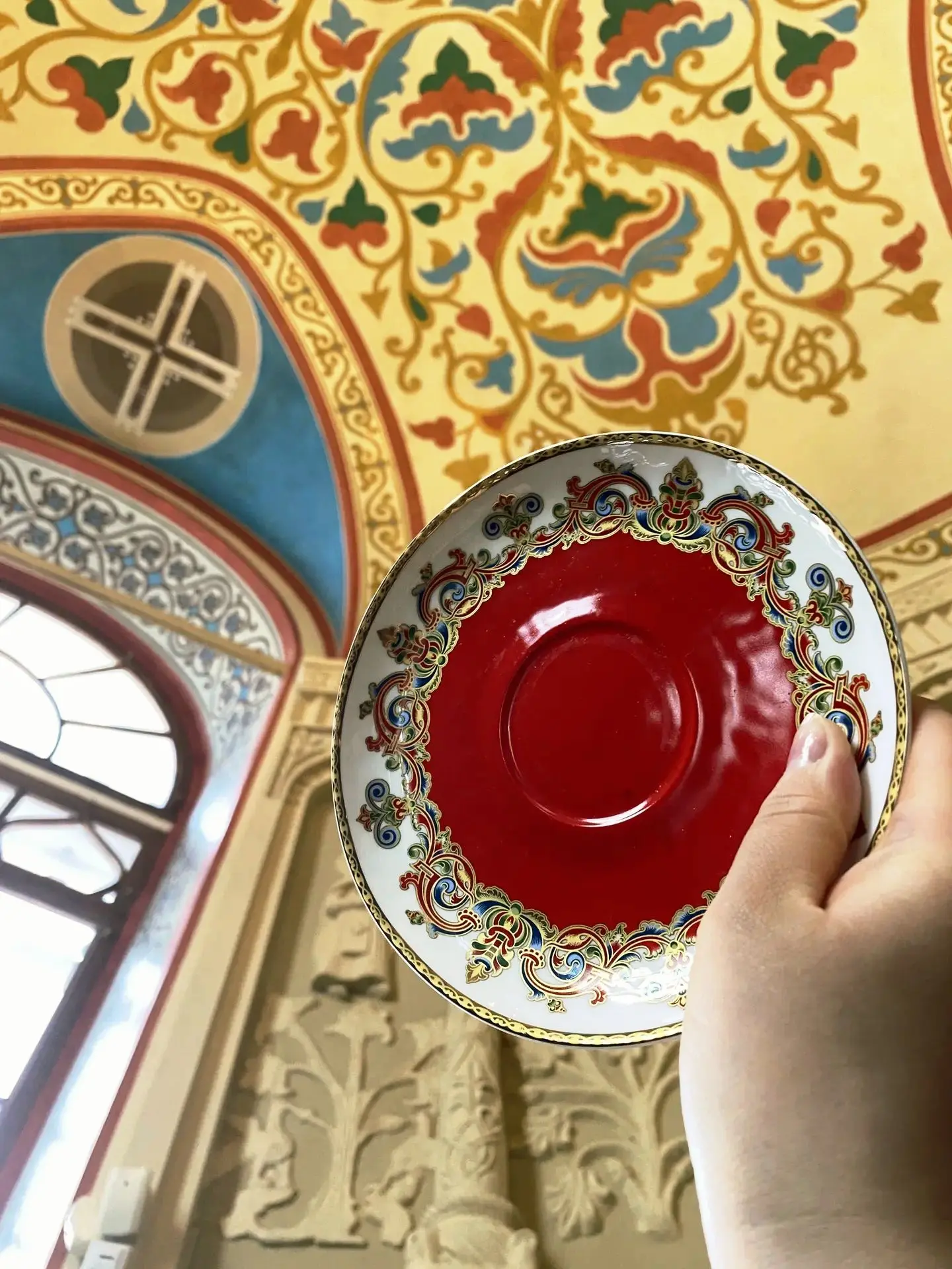 Осовременить русское искусство