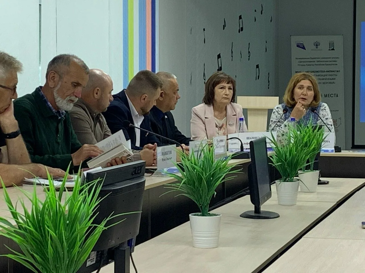 В Кумертау состоялась презентация книги Ларисы Абдуллиной «Позывной «Башкир»
Книга посвящена судьбам