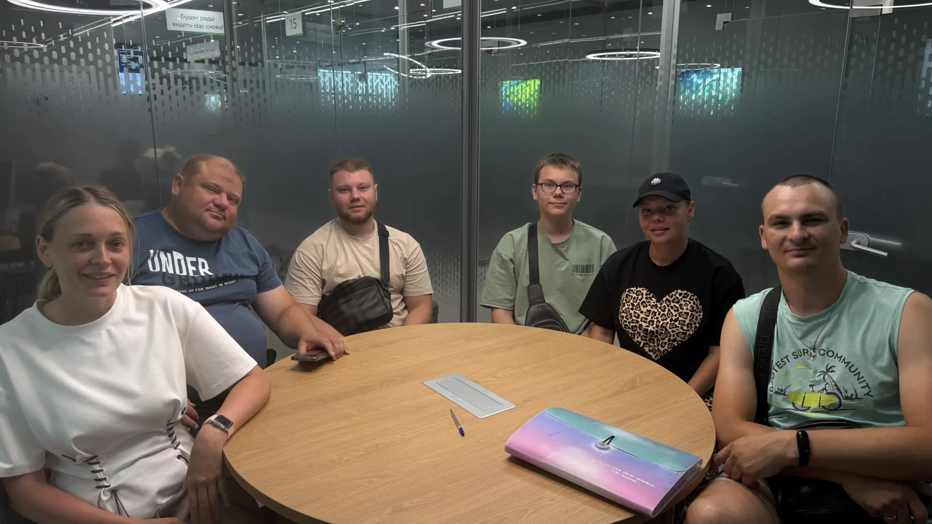 Эту квартиру мы продавали больше года.