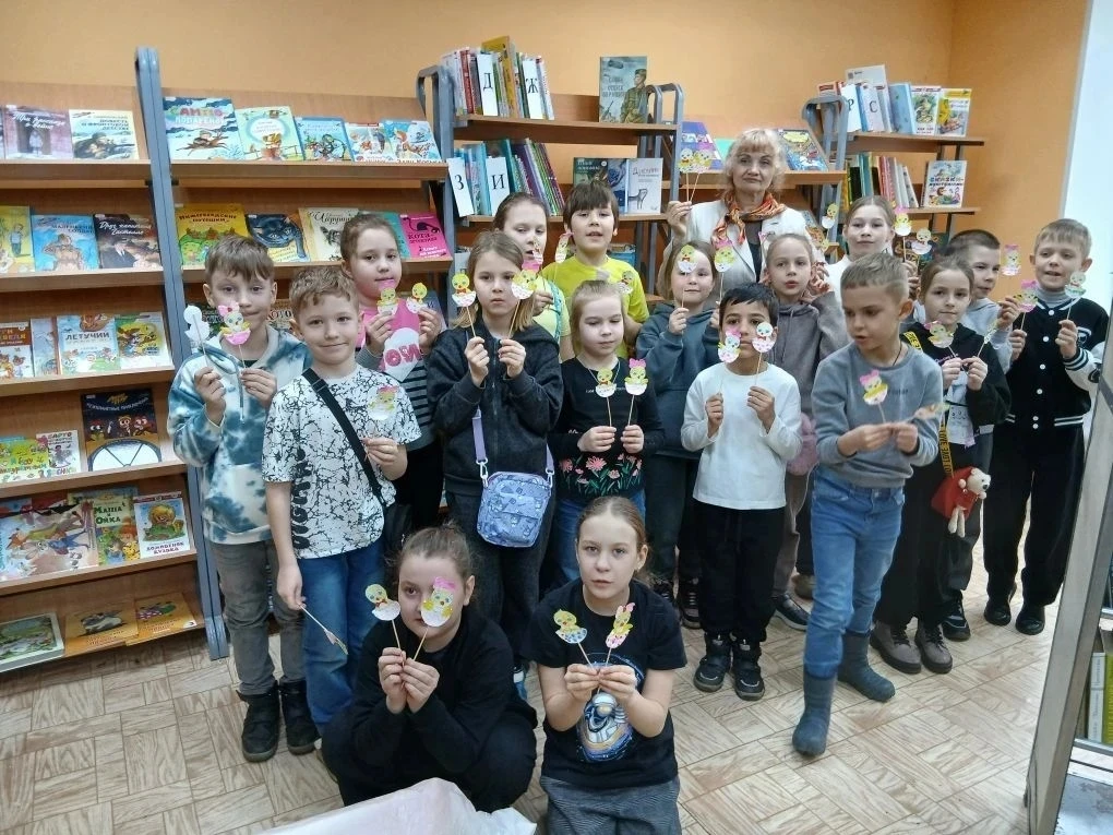 🐣 Весёлые каникулы 2.1 класса: творчество, открытия и новые знания!  В эти весенние каникулы ученики