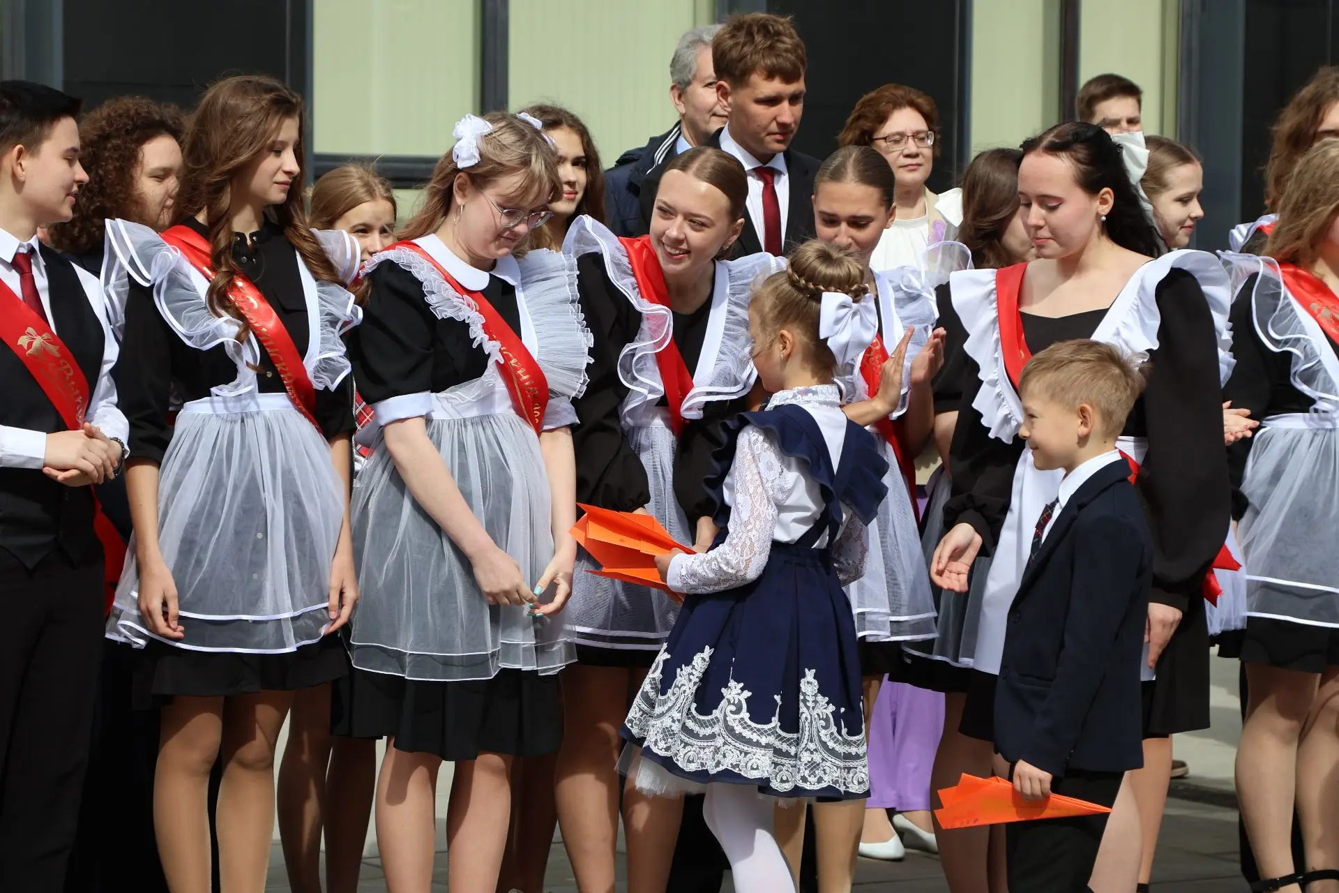 🎓 Последний звонок прозвенел для выпускников школы №9 в Ступино  В школе №9 городского округа Ступин