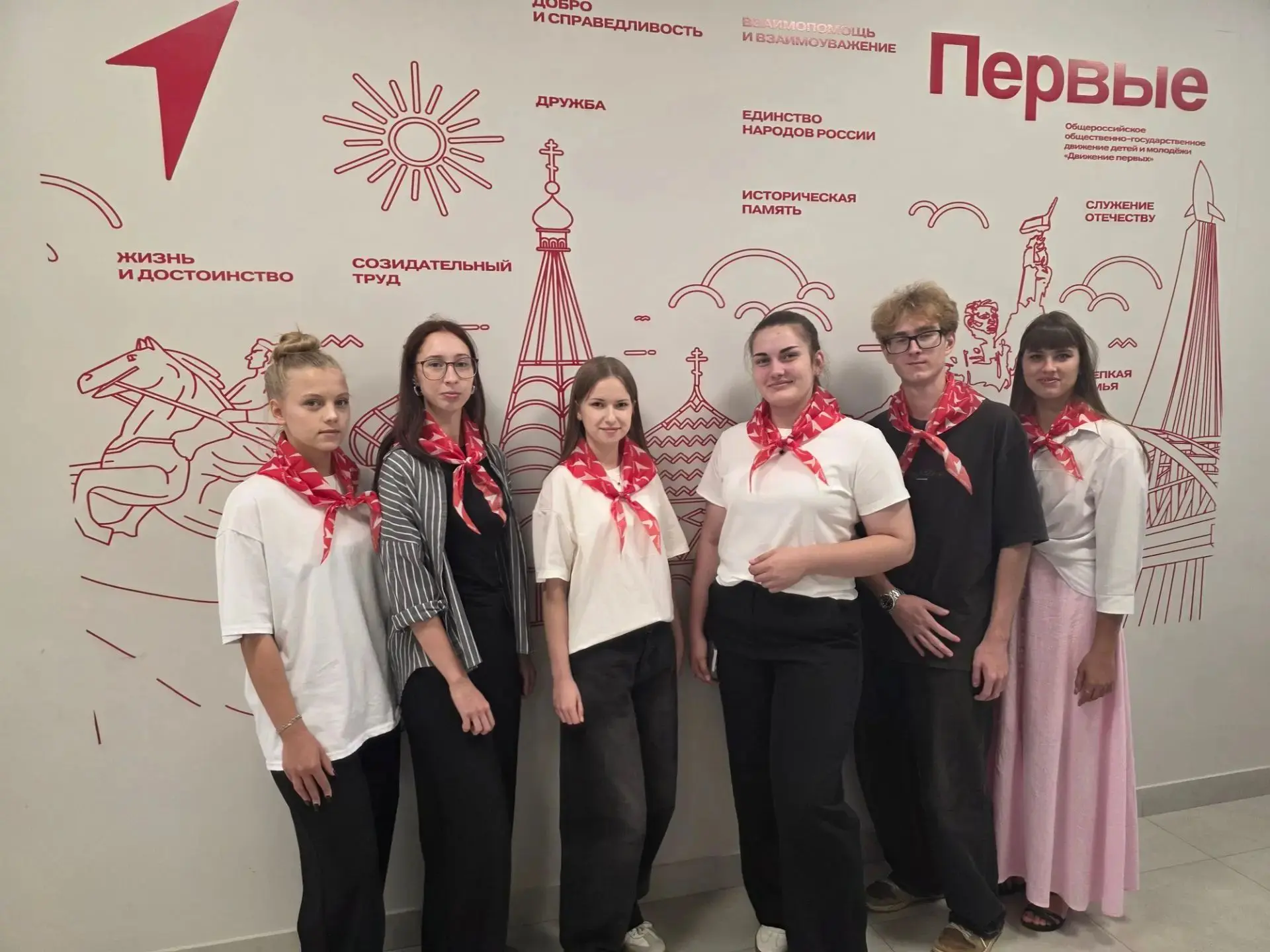 🚩 Студенты Кореновского политехнического техникума — участники первичного отделения Дв...
