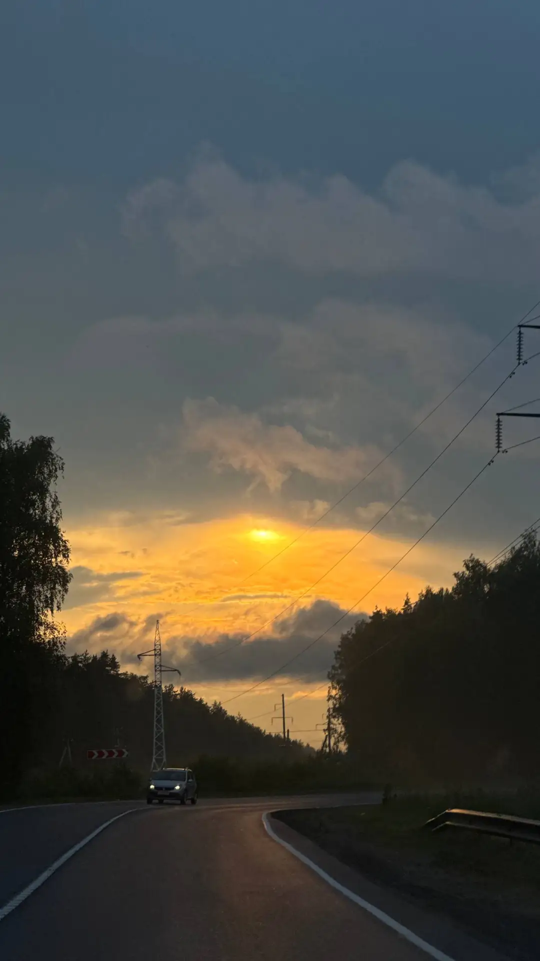 🌅