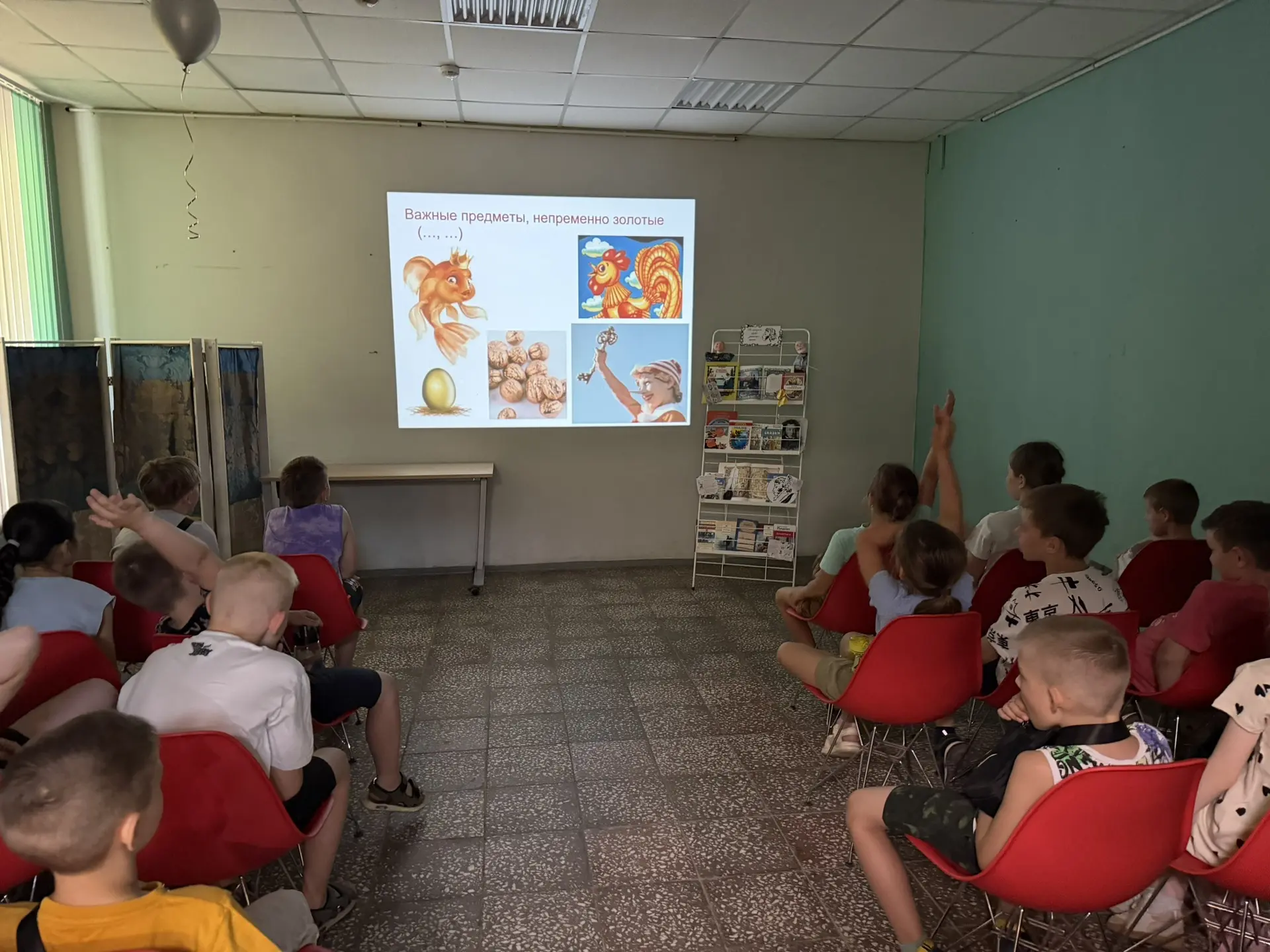 🌟 Представьте себе: вы открываете дверь и попадаете в мир волшебства, где сказки ожива...