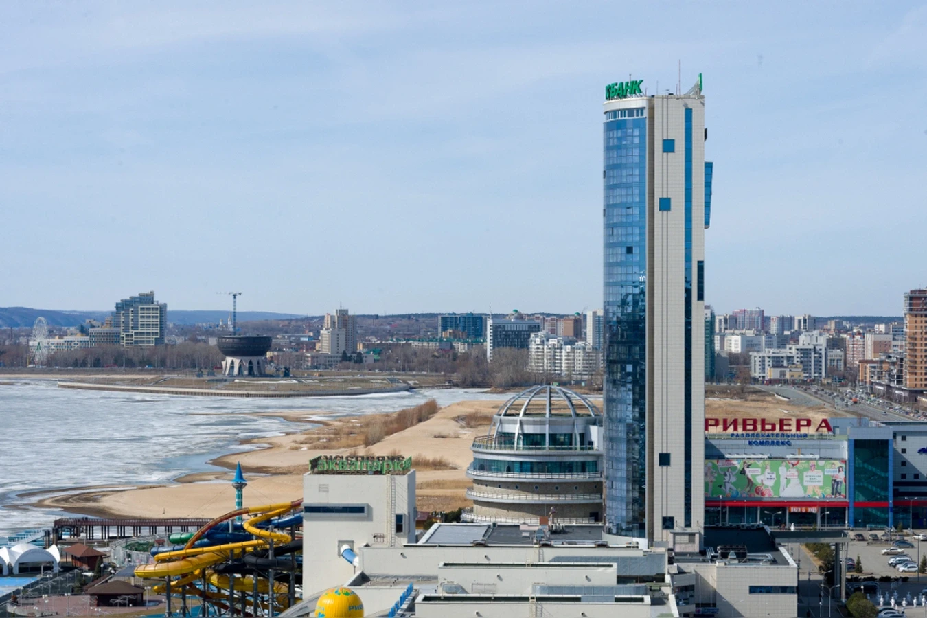 https://domiksmart.ru/kazan/dvuhkomnatnaya-kvartira-posutochno-v-kazani-ul-sibgata-haki...