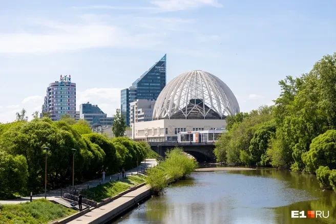 😄 Доброе утро, друзья! Среда, 1 июля
Обещают до +24°C, переменная облачность. Вечером возможен дожд