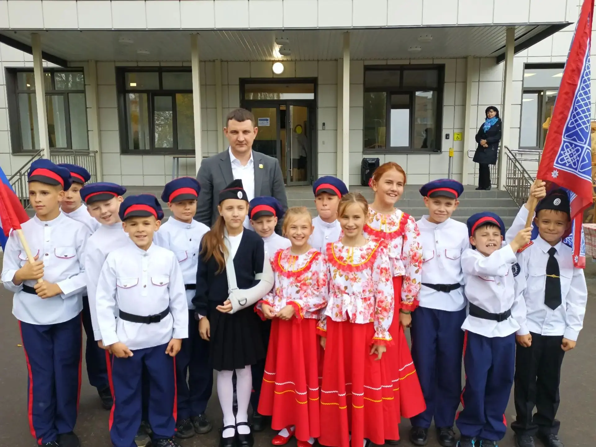 Праздник традиций у избирательных участков!