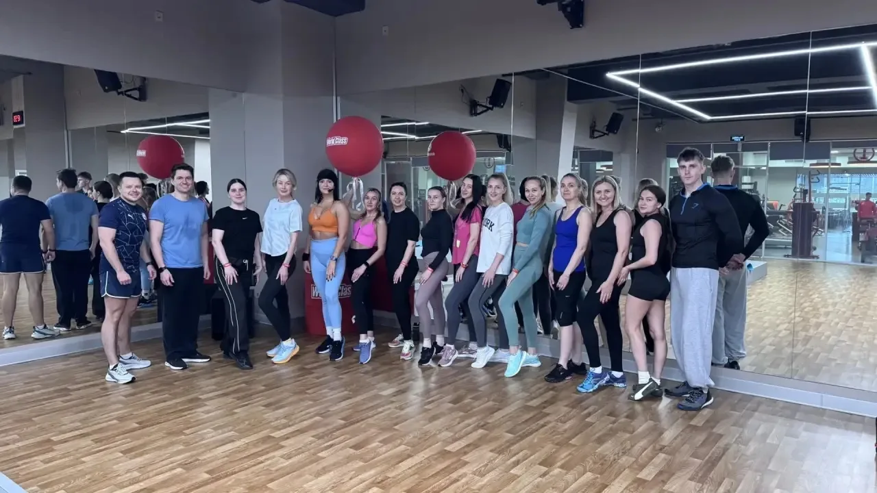 💪 Тренировки вместе с World Class продолжаются!  ✅ Открываем запись на занятие 31 мая. ПИЛАТЕС МАТ –