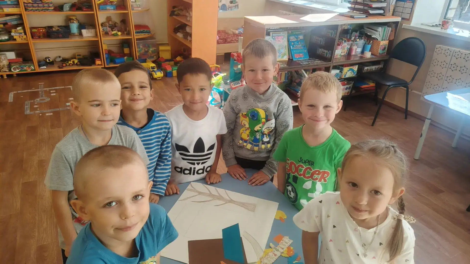 🌟Сегодня с ребятами старшей группы в продолжение темы «Мой любимый детский сад» была п...