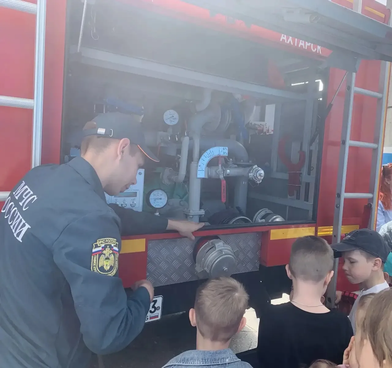 🚒Воспитанники МАДОУ № 7 вместе с родителями и педагогами побывали на познавательной экскурсии в 128-