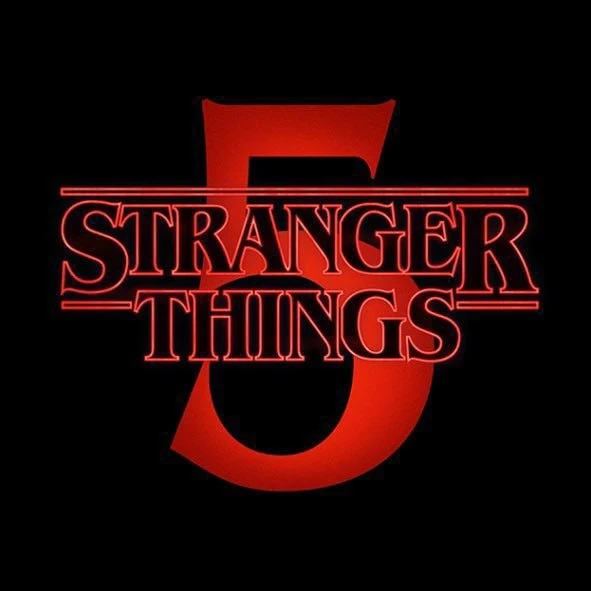 По прогнозу Variety, «Очень странные дела 5» получат номинацию на премию «Эмми» в категории «Лучший 